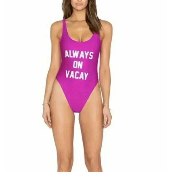 Private Party Always On Vacay One Piece Swimsuit - Picture 4 of 7
